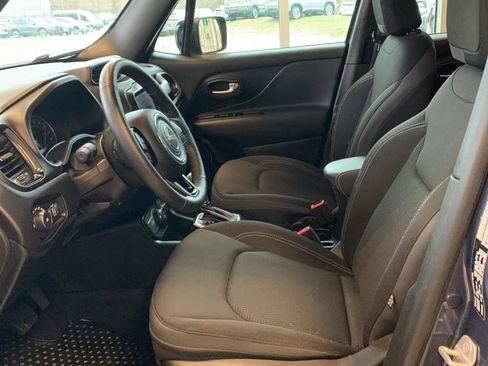 Used 2022 Jeep Renegade Altitude w/ Convenience Group image 5