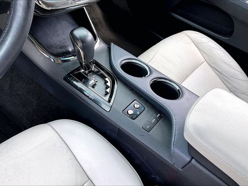 Used 2015 Toyota Avalon XLE Touring image 17