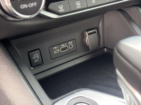 New 2025 Nissan Sentra SR image 27