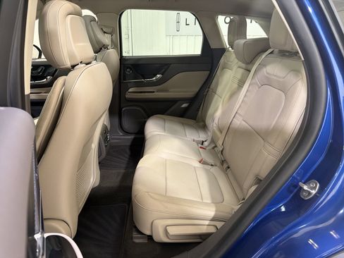Used 2020 Lincoln Corsair Reserve w/ Elements Package FWD image 25