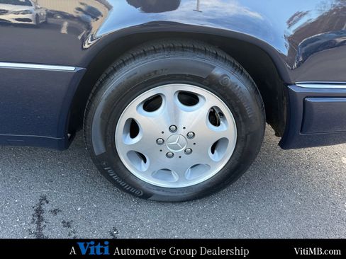 Used 1995 Mercedes-Benz E 320 E 320 image 17