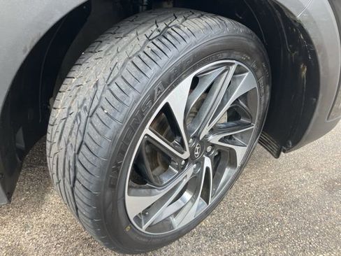 Used 2019 Hyundai Tucson Sport image 31