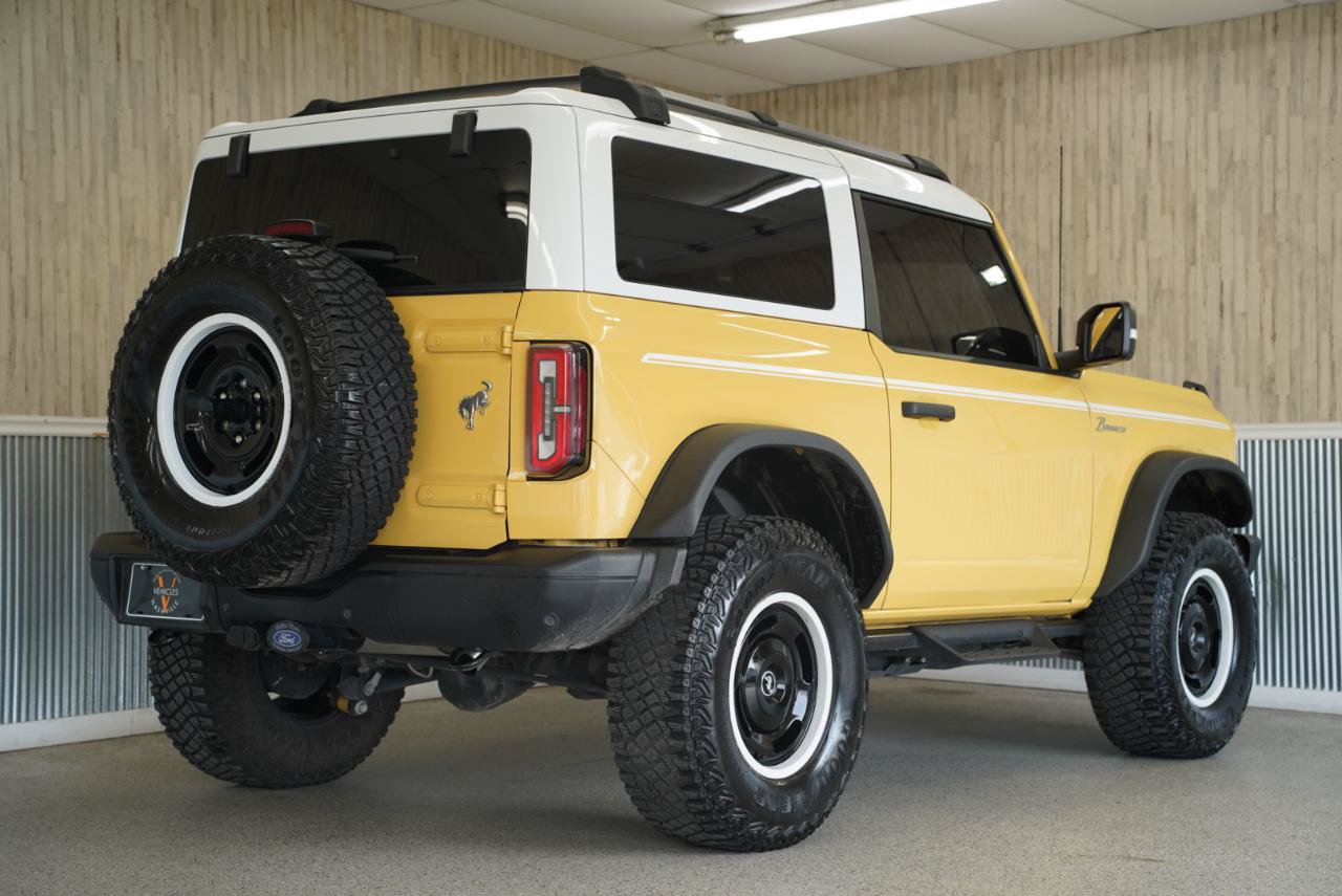 Used 2024 Ford Bronco Heritage Edition AWD/4WD image 10