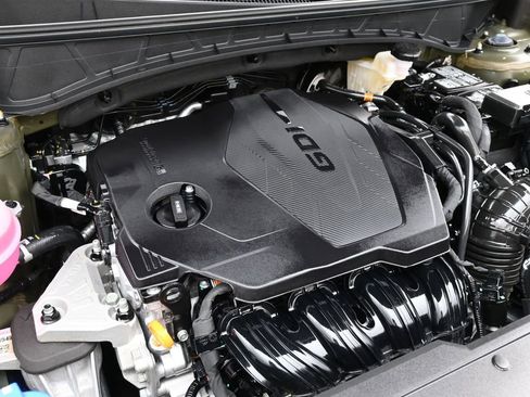 Certified 2025 Hyundai Tucson SEL FWD image 10