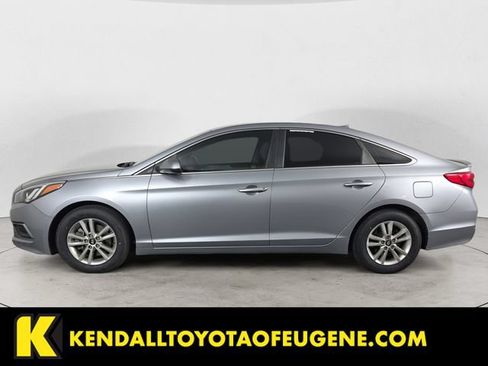 Used 2016 Hyundai Sonata SE FWD image 8