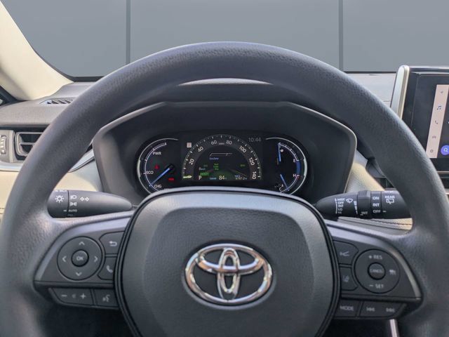 Used 2025 Toyota RAV4 XLE w/ Convenience Package AWD/4WD image 32