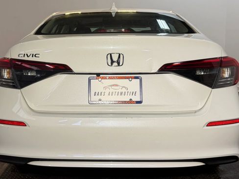 Used 2024 Honda Civic EX image 6
