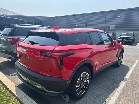 Certified 2024 Chevrolet Blazer EV LT AWD/4WD image 15