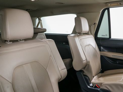 Used 2024 Ford Expedition Max Limited AWD/4WD image 30