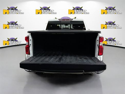 Used 2019 Chevrolet Silverado 1500 High Country image 25