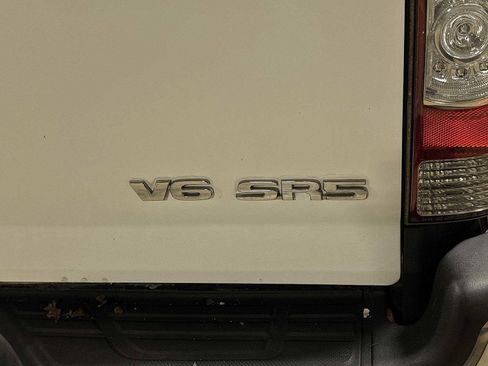 Used 2010 Toyota Tacoma 4x4 Double Cab image 25