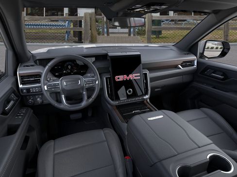 New 2026 GMC Yukon Denali image 15