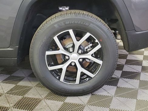 New 2025 Jeep Grand Cherokee Limited image 5