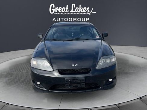 Used 2005 Hyundai Tiburon SE FWD image 8