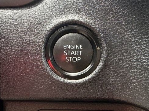 Used 2025 Toyota Tundra SR5 w/ SR5 Premium Package AWD/4WD image 21
