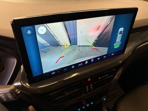 Used 2024 Ford Escape ST-Line w/ Tech Pack #1 image 15