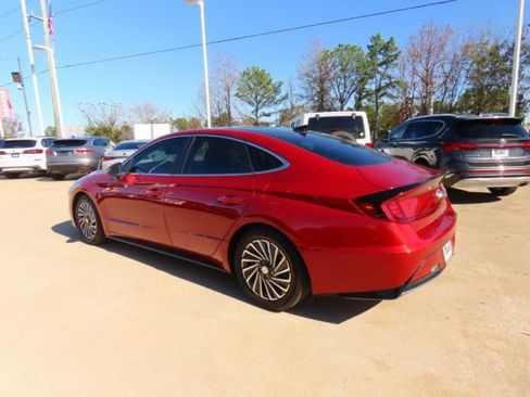 Used 2023 Hyundai Sonata Limited image 13