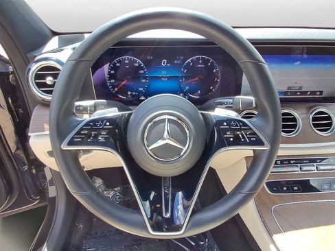 Used 2023 Mercedes-Benz E 350 4MATIC Sedan image 22