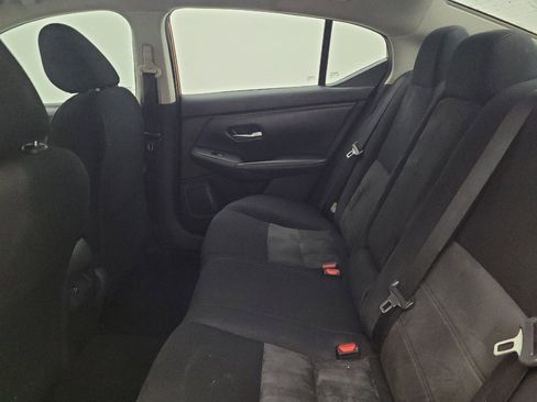 Used 2024 Nissan Sentra SR FWD image 18