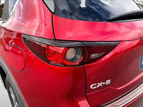 Used 2020 MAZDA CX-5 Touring image 29