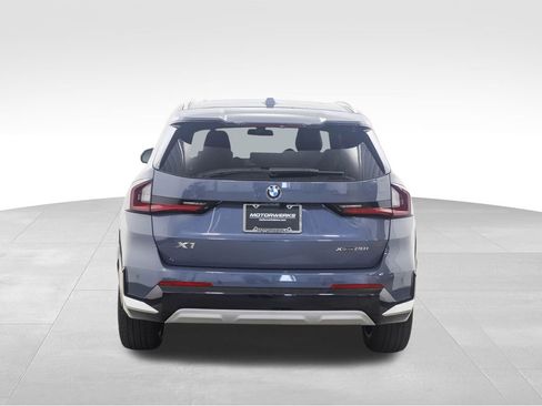 Used 2026 BMW X1 xDrive28i image 4