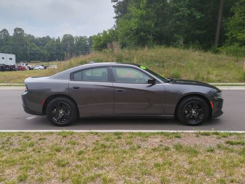 Used 2023 Dodge Charger SXT RWD image 14