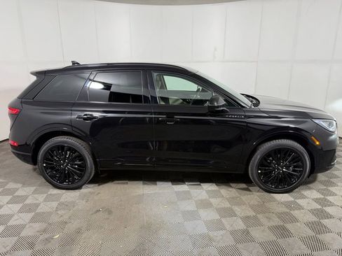 New 2026 Lincoln Corsair Premiere image 5