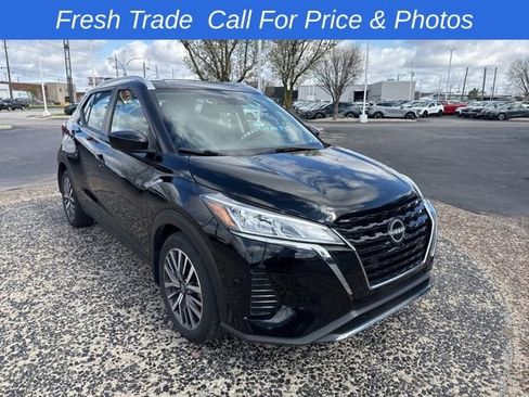 Used 2023 Nissan Kicks SV image 8