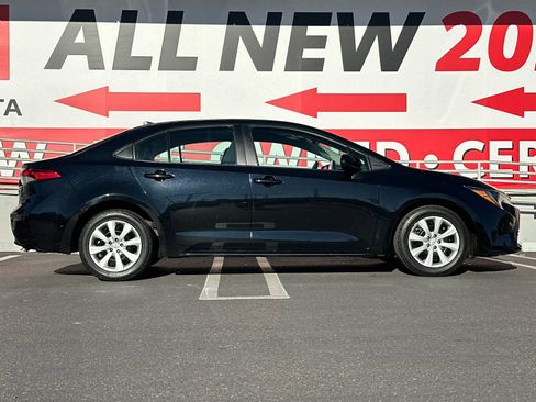Used 2024 Toyota Corolla LE image 6