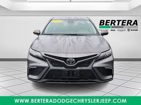 Used 2023 Toyota Camry SE w/ Blackout Package (TMS) image 2