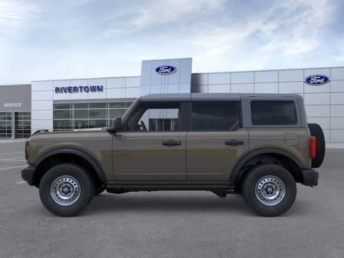 New 2025 Ford Bronco 4-Door AWD/4WD image 3