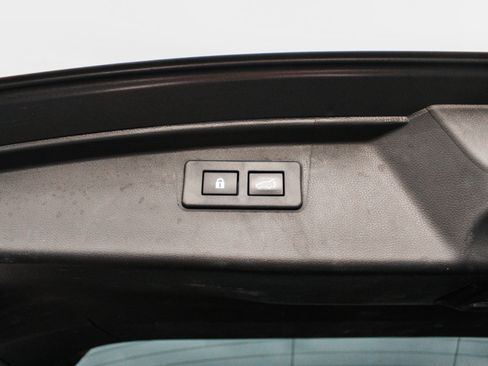 Used 2024 Subaru Outback Premium AWD/4WD image 26
