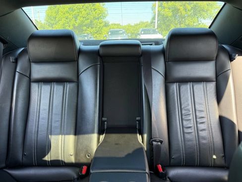 Used 2023 Chrysler 300 S RWD image 19