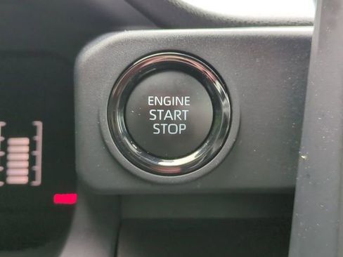Used 2024 Toyota Tacoma SR5 AWD/4WD image 26