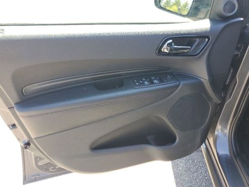 Used 2025 Dodge Durango GT AWD/4WD image 8