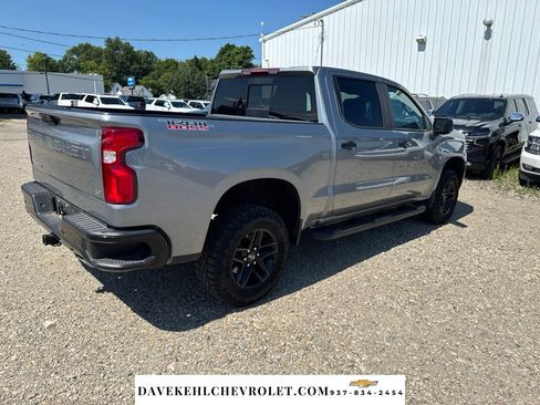 Used 2025 Chevrolet Silverado 1500 LT Trail Boss w/ LT Trail Boss Premium Package AWD/4WD image 6