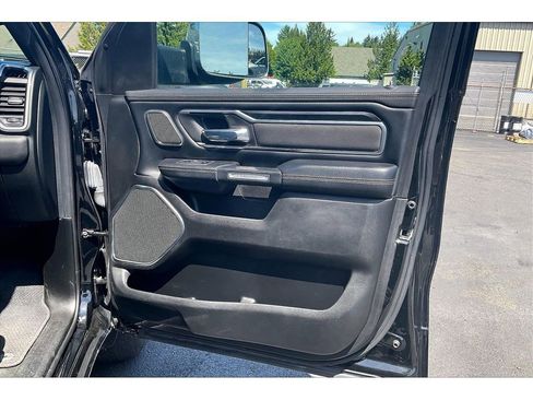 Used 2023 RAM 1500 Laramie AWD/4WD image 24