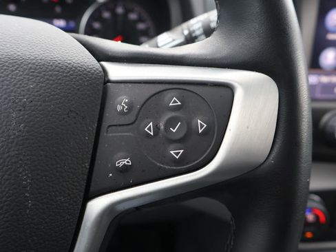 Used 2024 GMC Terrain SLT w/ LPO, Floor Liner Package image 19