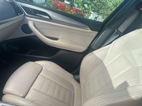 Used 2019 BMW X3 sDrive30i w/ M Sport Package 2 image 4
