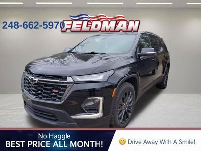Used 2023 Chevrolet Traverse RS