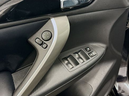 Used 2025 Mitsubishi Eclipse Cross SE AWD/4WD image 15