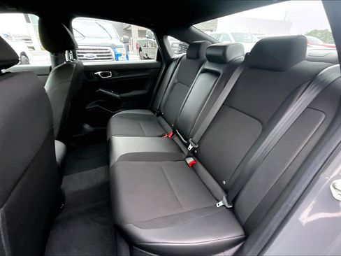 Used 2025 Honda Civic Sport image 22