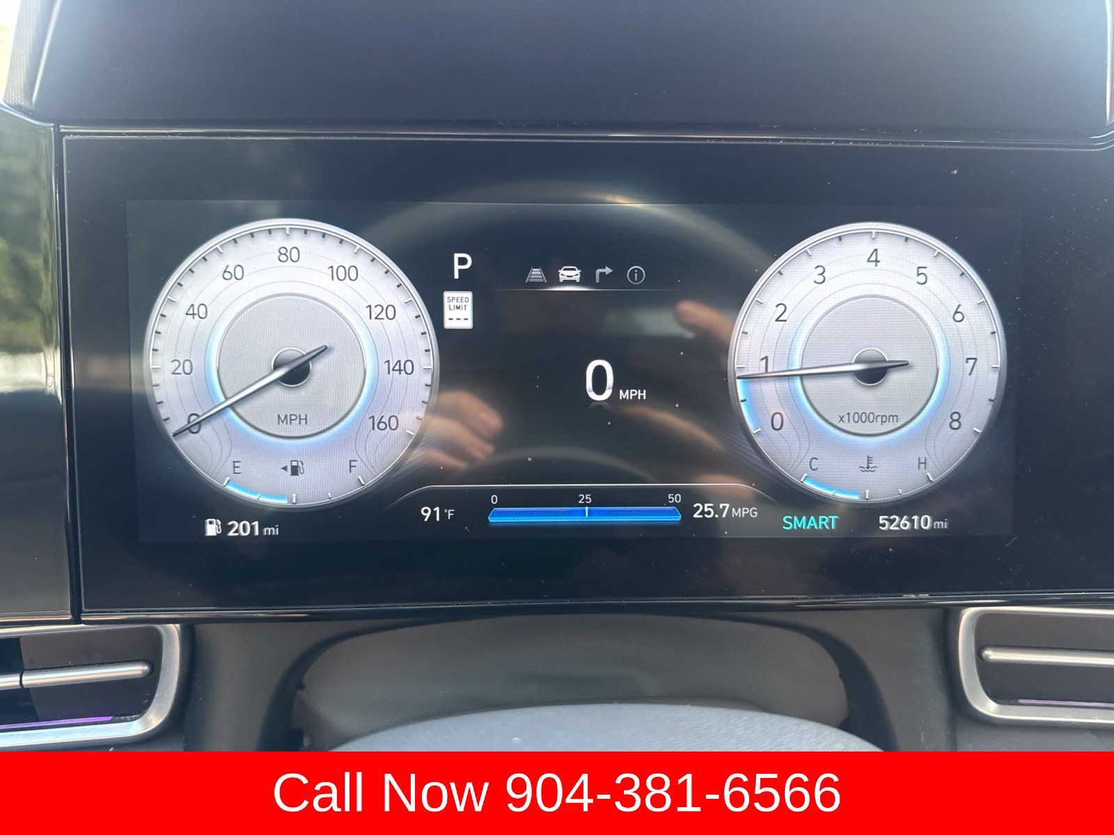 Used 2025 Hyundai Elantra SEL FWD image 27