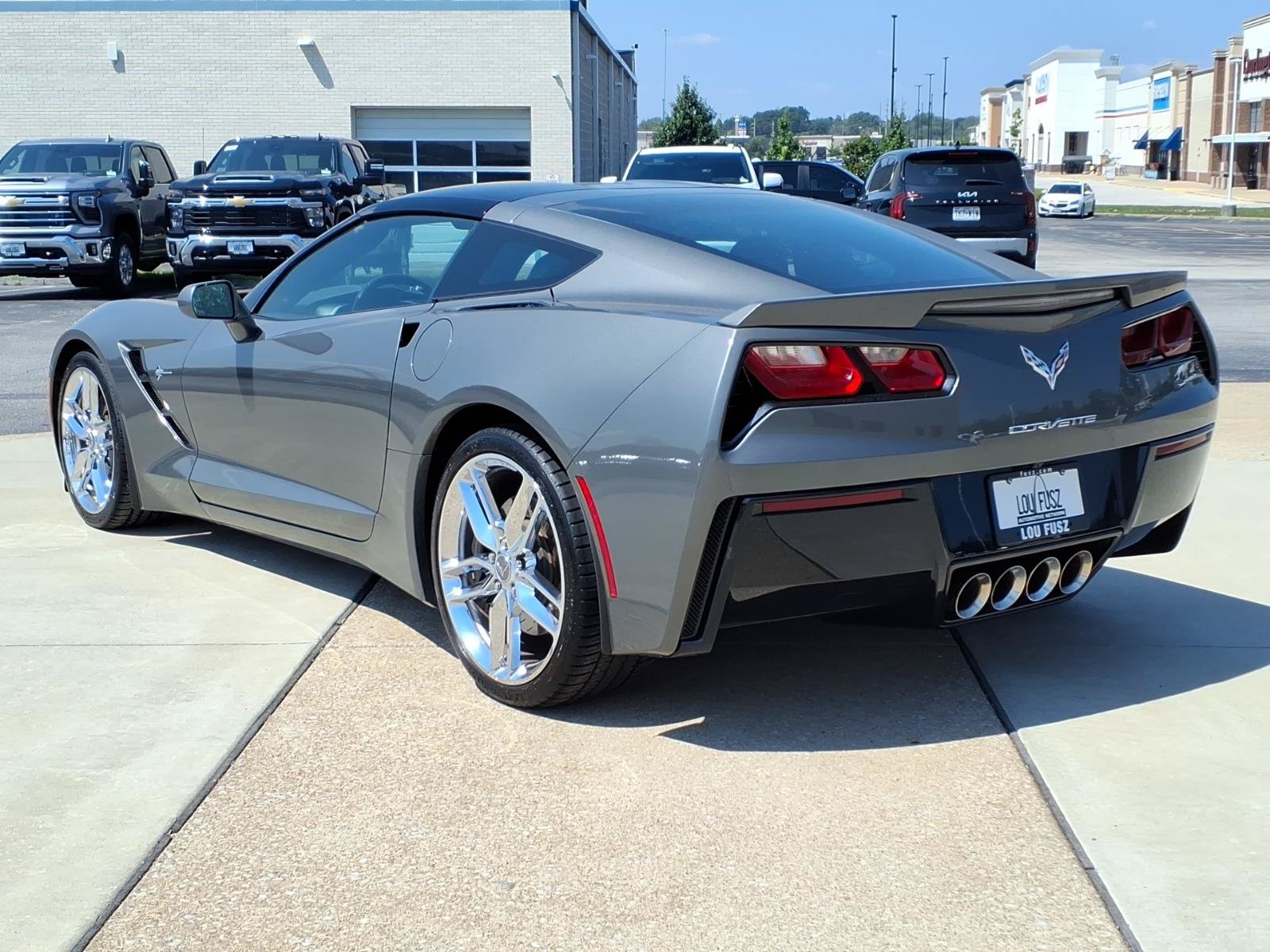 Used 2016 Chevrolet Corvette Stingray Coupe w/ 2LT Preferred Equipment Group RWD image 5