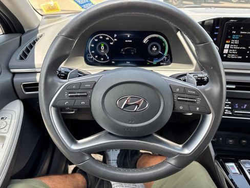 Certified 2023 Hyundai Sonata Limited FWD image 25