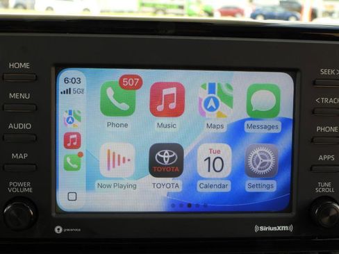 Used 2021 Toyota RAV4 LE image 48