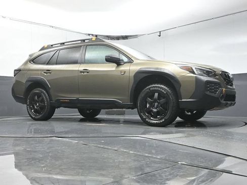 Certified 2025 Subaru Outback Wilderness AWD/4WD image 42