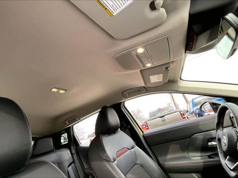 Used 2025 Nissan Kicks SR w/ Illumination Package image 13