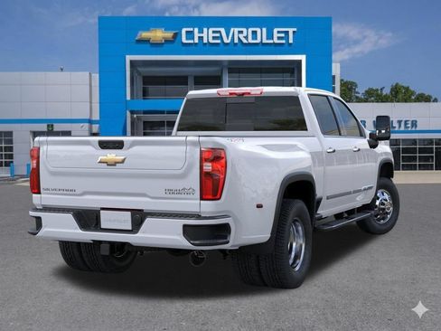 New 2026 Chevrolet Silverado 3500 High Country w/ Technology Package AWD/4WD image 5