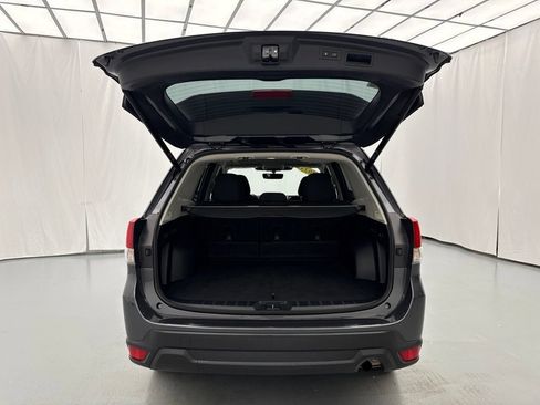 Used 2023 Subaru Forester Premium AWD/4WD image 13